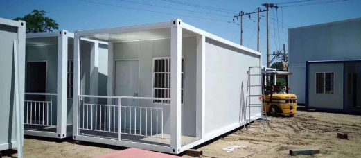 選擇活動(dòng)板房廠家需要注意哪些方面？